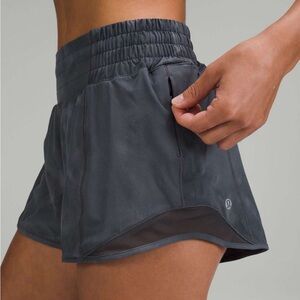 Grey Tie dye Lululemon High Rise Hotty Hot Shorts 2.5”